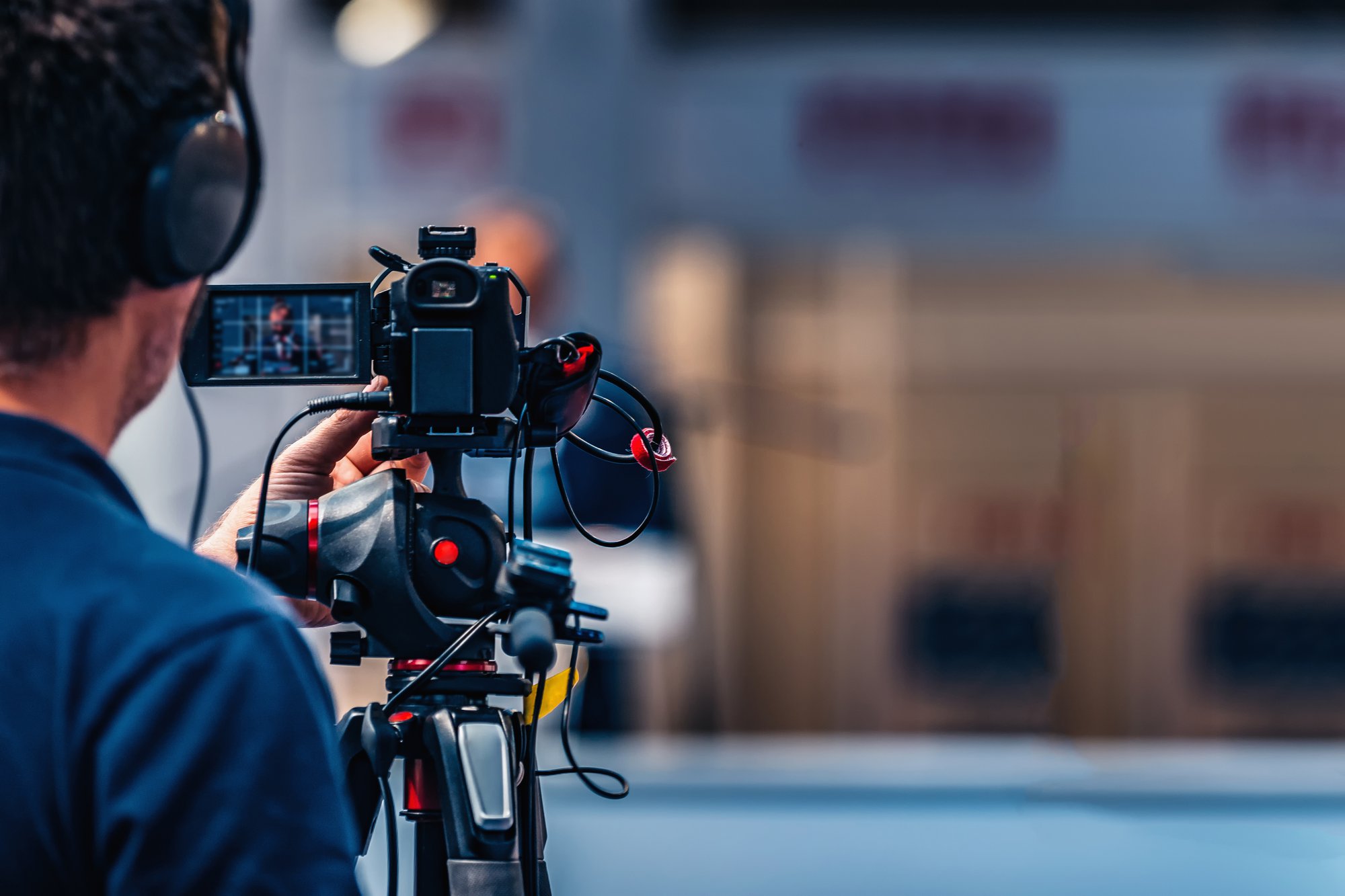 Best Camera for YouTube Videos 2025 – Top Picks for Every Creator